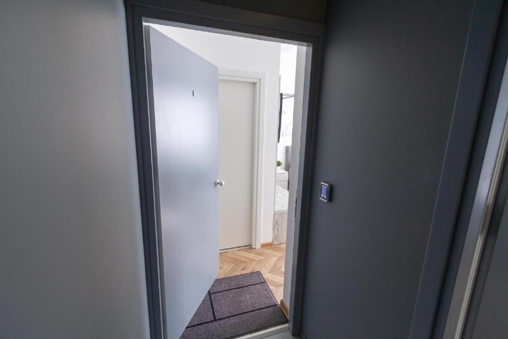 Hot Spot Vilnius Apartments! Bagian luar foto